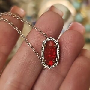 Kendra Scott Elisa Necklace In Berry